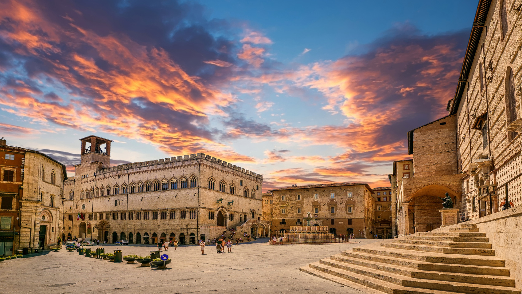 Piazza IV Novembre, Palazzo dei Priori, Fontana Maggiore (Perugia)